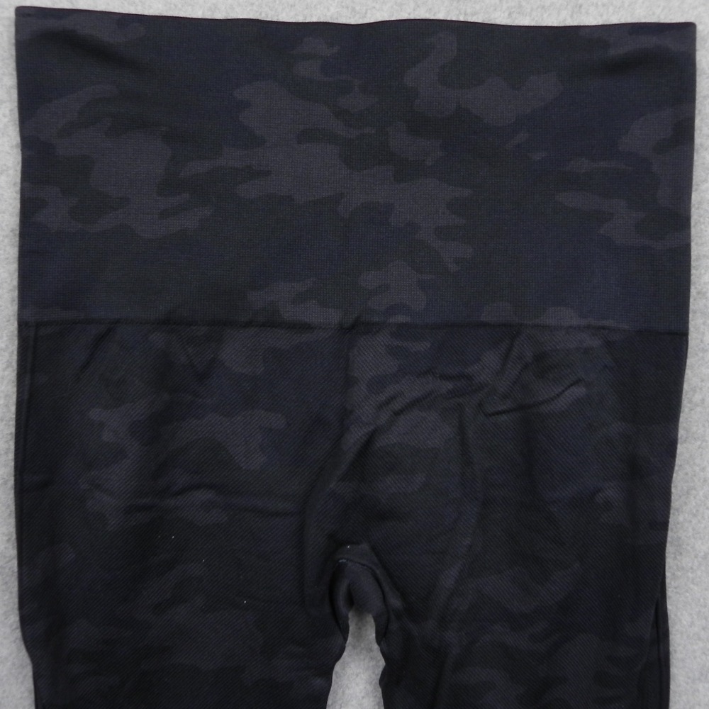 Spanx Look at Me‎ Now Leggings Womens Small Black Camo Seamless High Waist Yoga - Picture 9 of 9